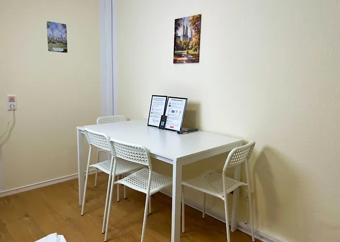 Apartament Na-hh-airportment - Ideal Fuer Gruppen & Familien Mit Spielzimmer - Free Wlan